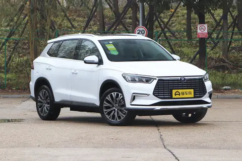 比亚迪宋Pro(3-8万公里)—— 电子手刹失效问题