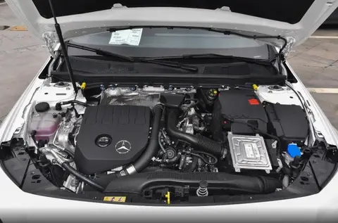 手握20万买轿跑，奔驰CLA了解一下，省下的钱还能添置一辆代步车